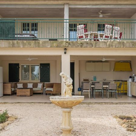 Villa Les Cigales Ouveillan Exterior foto